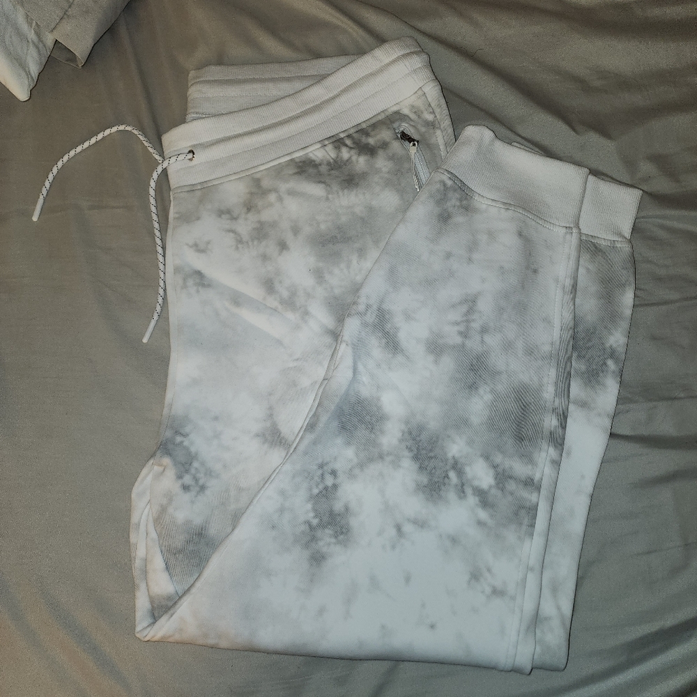 Old navy fleece joggers